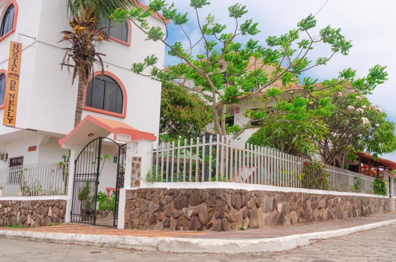 Casa De Nelly Hotel Puerto Baquerizo Moreno Ngoại thất bức ảnh