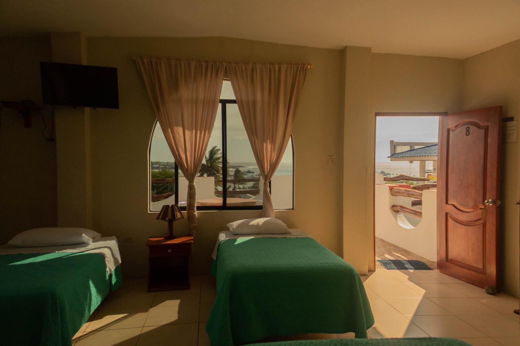 Casa De Nelly Hotel Puerto Baquerizo Moreno Ngoại thất bức ảnh